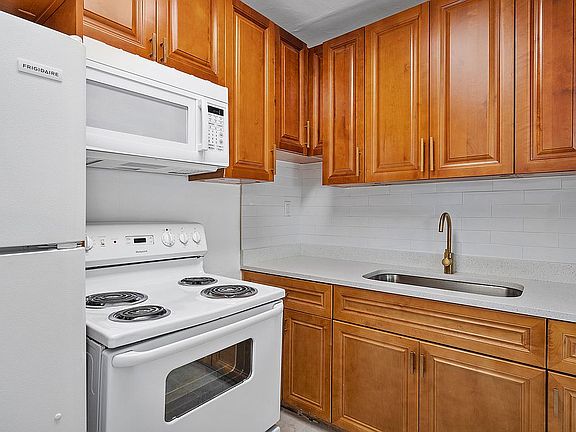 4th image of 1001 NW 116th St