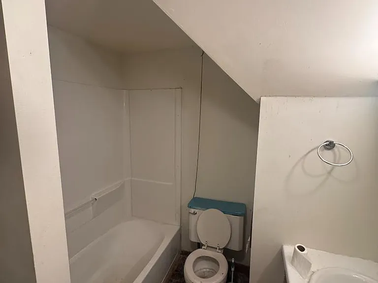 Unit Photo