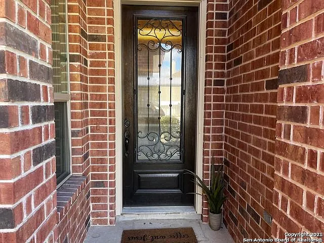 26946 Millstone Cv — Photo 3