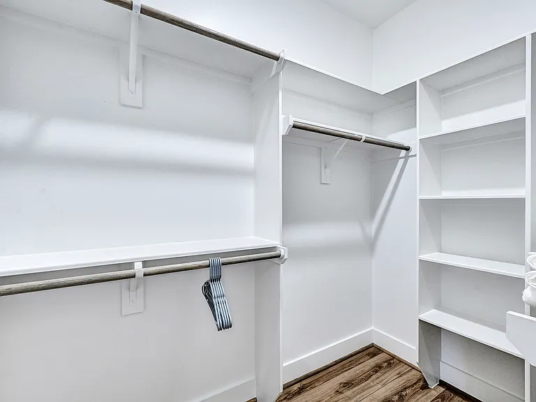 3511B Seabrook St — Photo 51