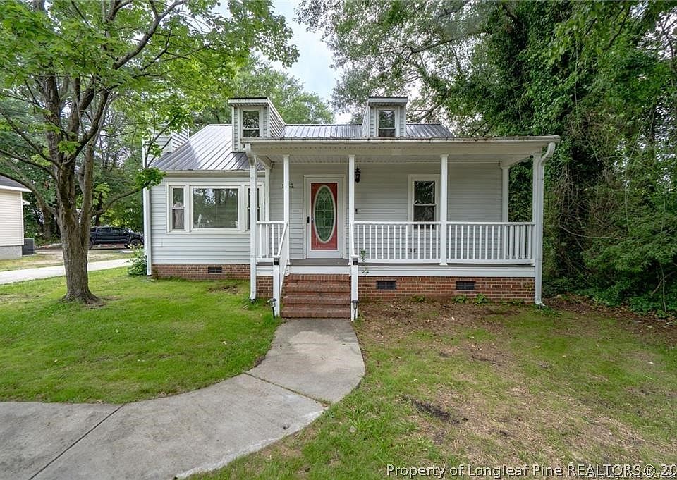 1st image of 1062 Winslow St