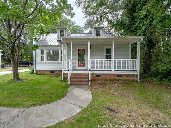 1062 Winslow St, Fayetteville, NC 28306