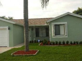 9205 NW 53rd Ct, Sunrise, FL 33351