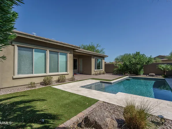 18215 W DESERT SAGE Drive, Goodyear, AZ 85338