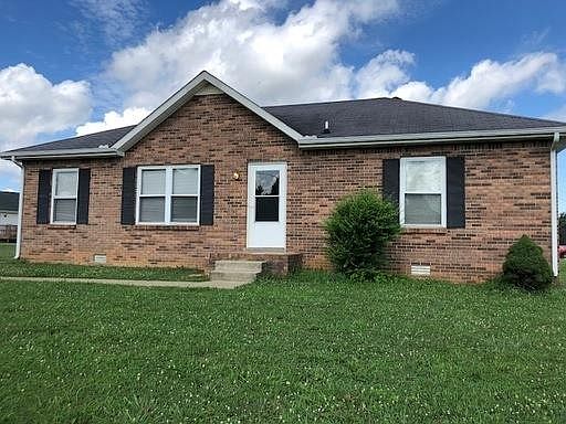 1st image of 1302 Chucker Dr
