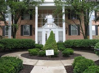 75 Atterbury Blvd APT 105, Hudson, OH 44236