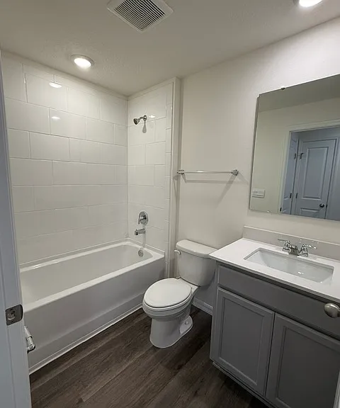 16353 Lakelet Aly #1 — Photo 31