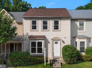 73 Kinsman View Cir, Silver Spring, MD 20901