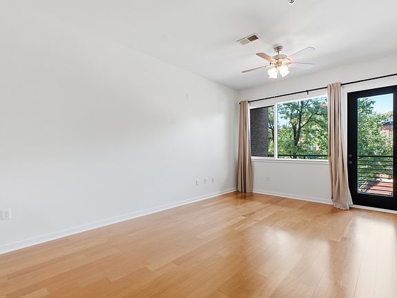 4th image of 200 Manufacturers Rd APT 246