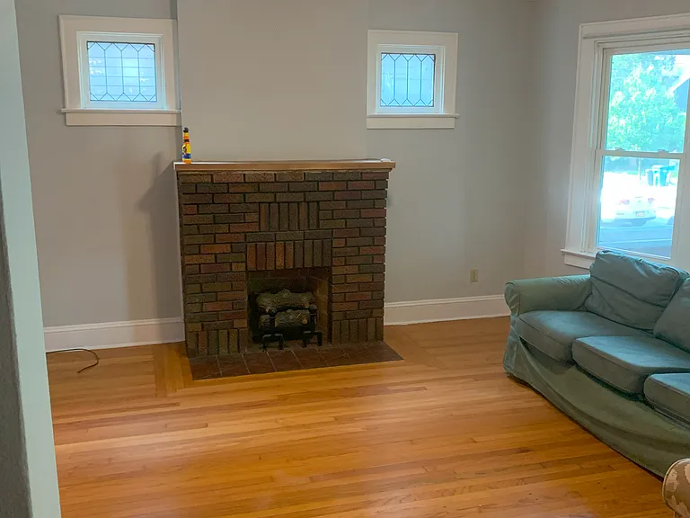 74 Woodlawn Ave — Photo 9