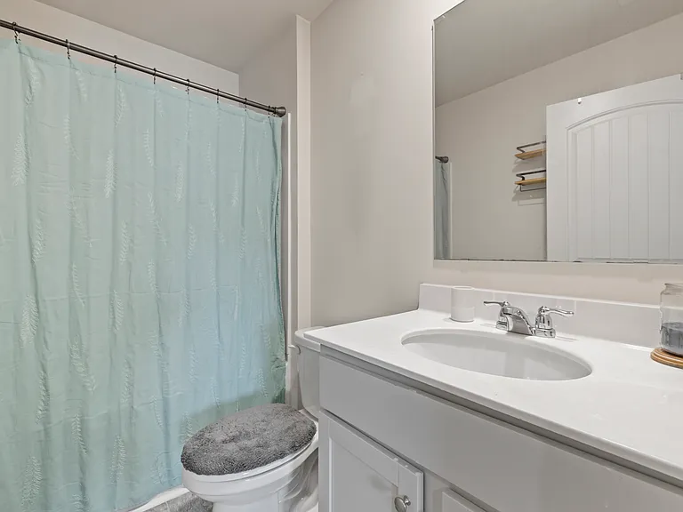 2725 Piper Dr — Photo 20
