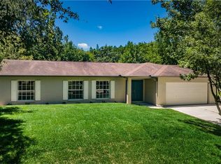 18018 Driftwood Ln, Lutz, FL 33558