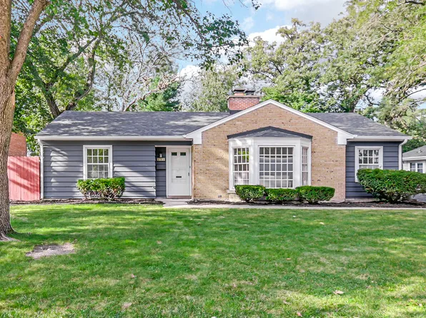 350 Oakwood St, Park Forest, IL 60466