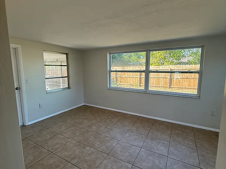 3511 Odom Dr — Photo 14