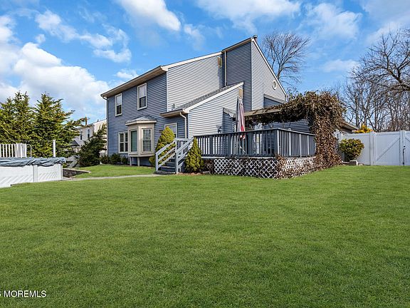 4th image of 41 Concord Circle