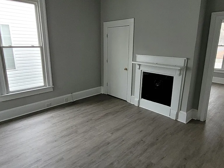 800 Arlington St — Photo 9