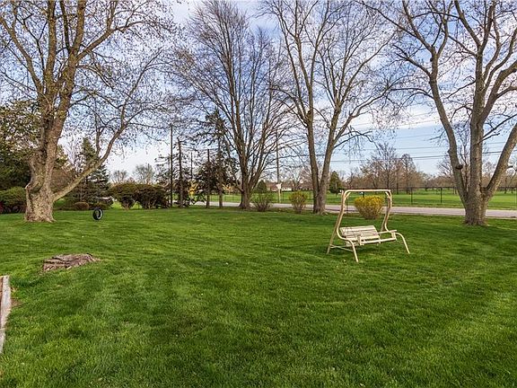 3rd image of 2111 Hogan Dr