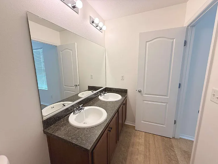 728 Cabernet Pl — Photo 17