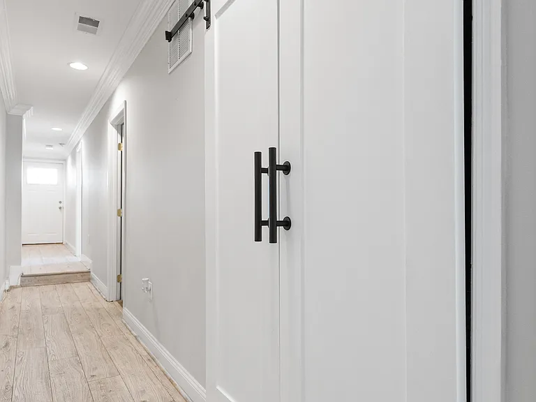 219 P St NW #1 — Photo 15