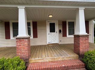 409 Deep Creek Rd, Newport News, VA 23606