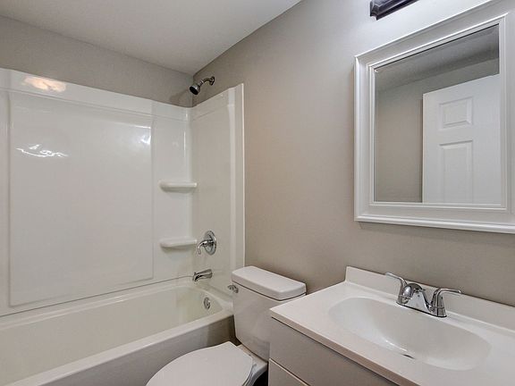 5th image of 1424 Franklin St APT C