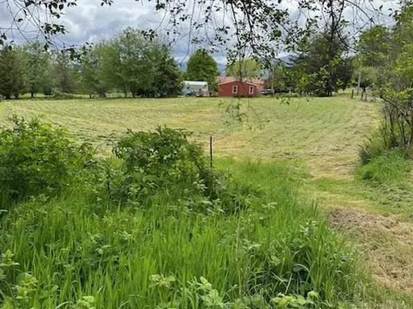 2S-09 7th Cir #3800, Tillamook, OR 97141