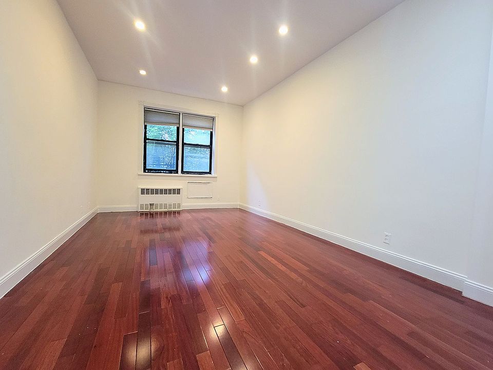 1st image of 506 E 88th St #3Y