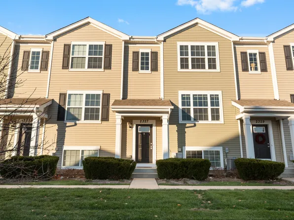 2327 Upland Rd, Hampshire, IL 60140