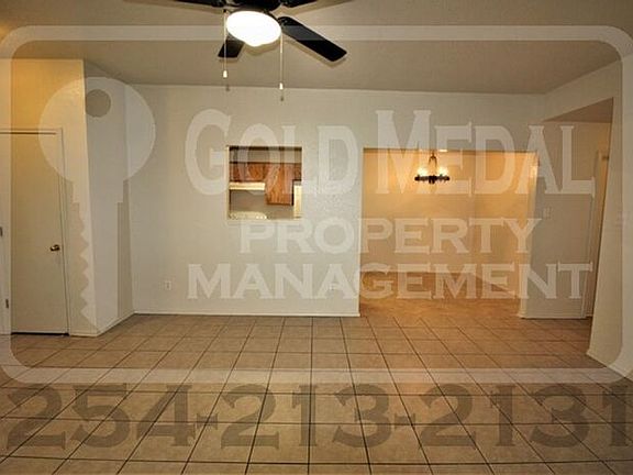 4th image of 2802 Alma Dr #B