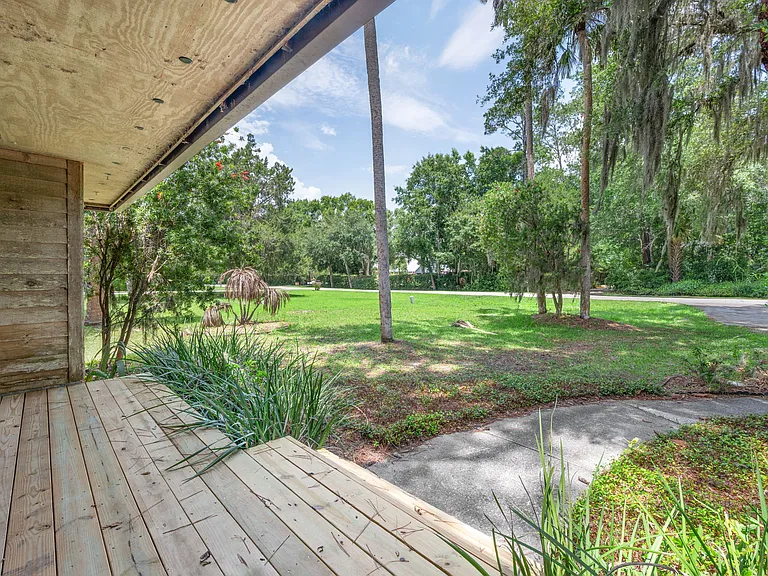 119 Palm Valley Woods Dr — Photo 58