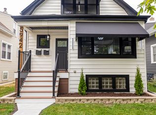 5942 W Eastwood Ave, Chicago, IL 60630