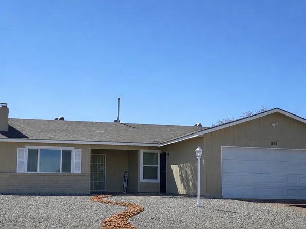 871 Osceola Rd SE, Rio Rancho, NM 87124