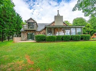 468 Lake Dr #6, Lexington, NC 27295