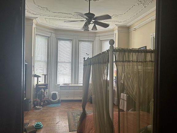 4th image of 2 E Franklin St APT 1