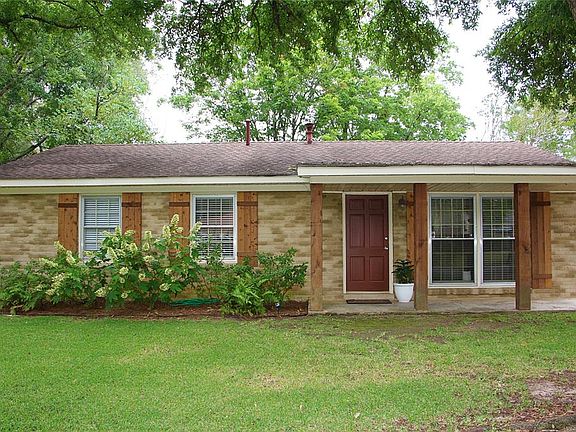 2nd image of 3608 Madolyn Ln
