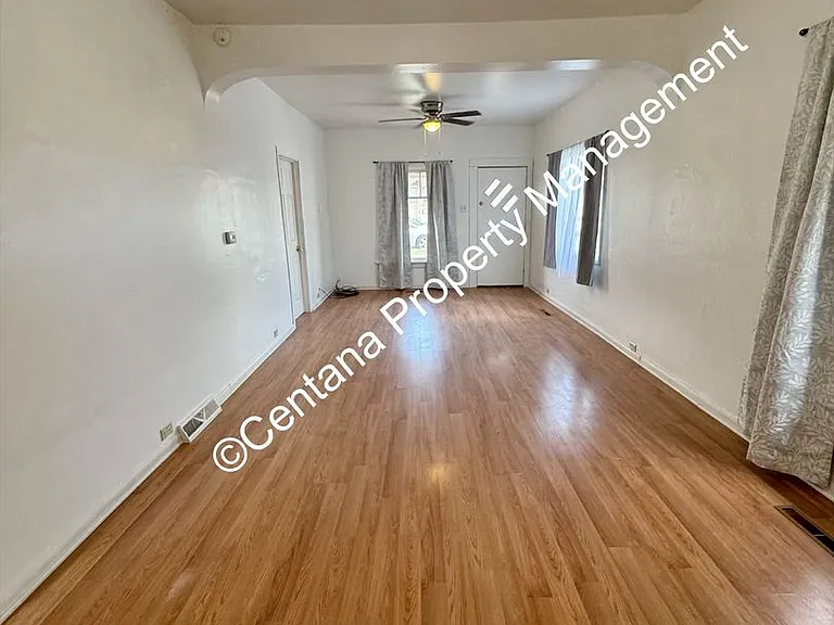 1528 A St — Photo 6