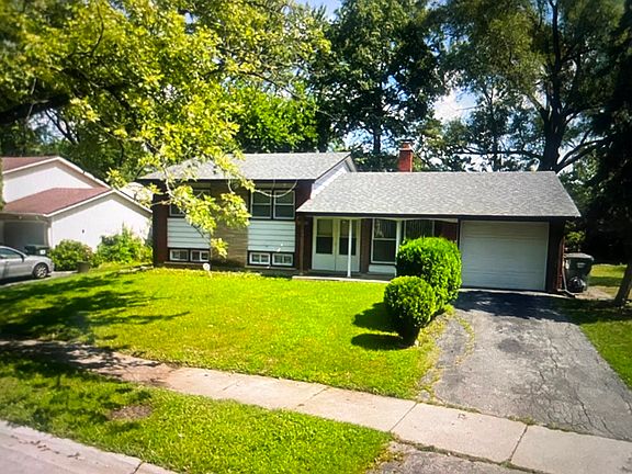2nd image of 17713 Dogwood Ln