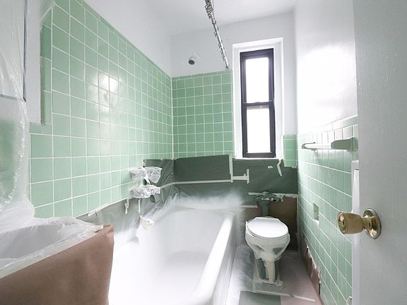5th image of 4754 Richardson Ave #6