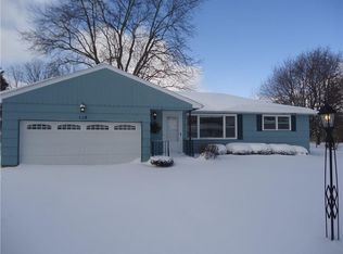 119 Sunnyside Dr, Rochester, NY 14623