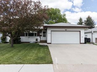 2120 N 8th St, Bismarck, ND 58501