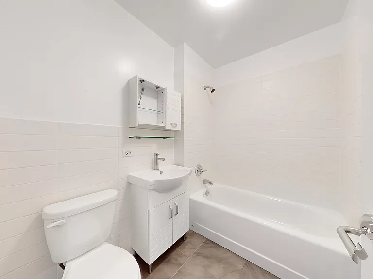 620 W 143rd St #2D — Photo 15