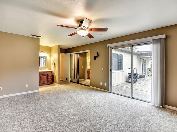 4th image of 5934 Rich Hill Dr