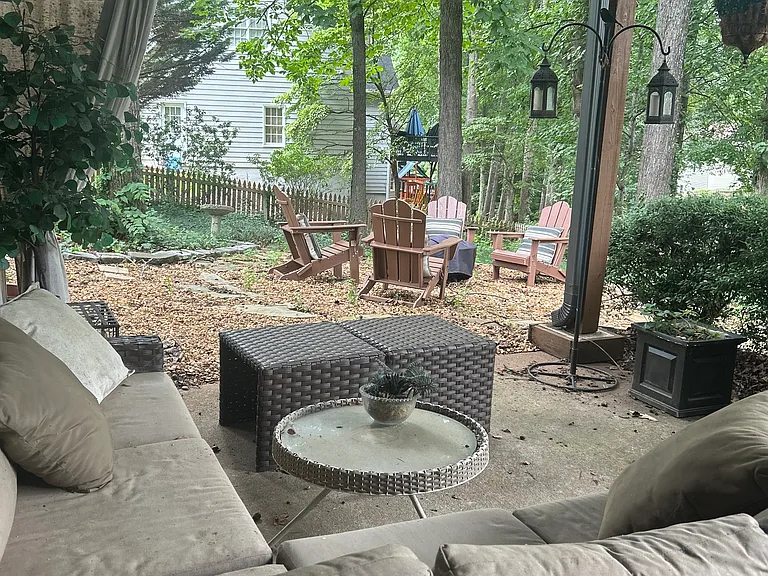 1900 Lilac Ridge Dr — Photo 8