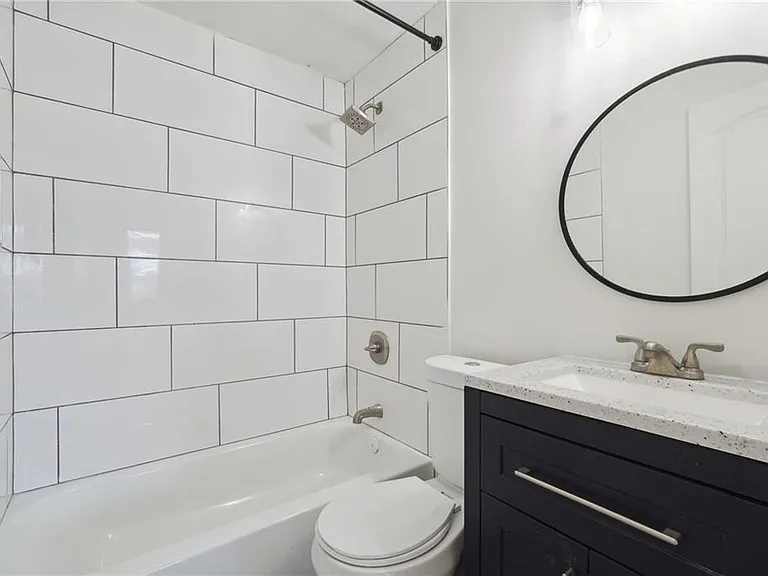 324 Brooks Ave #B — Photo 20
