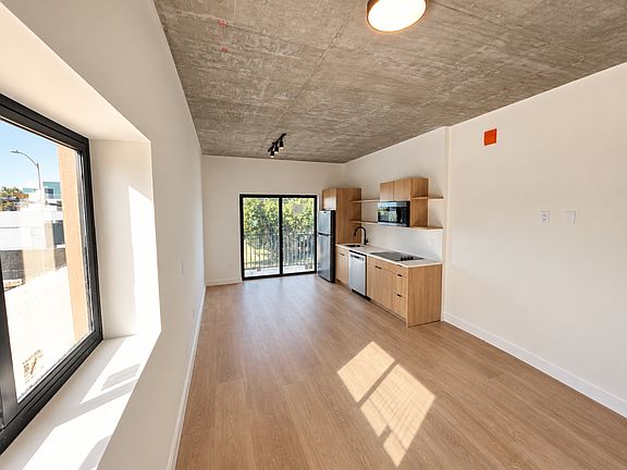 5th image of 1158 NW 6th St #203