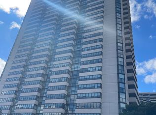 3303 Don Mills Rd #2905, Toronto, ON M2J 4T6
