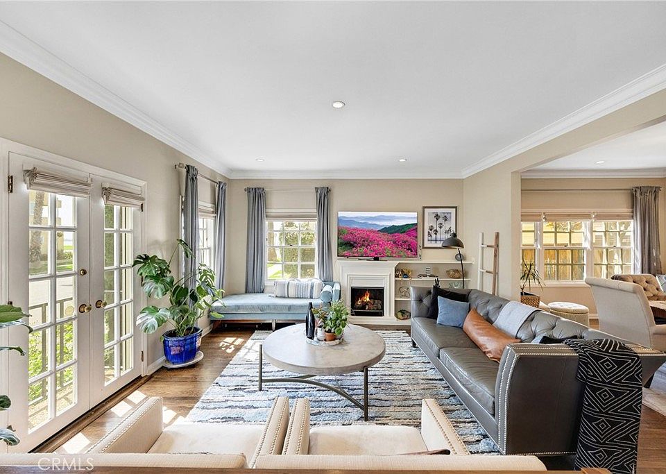 1st image of 31 Coronado Ave #1