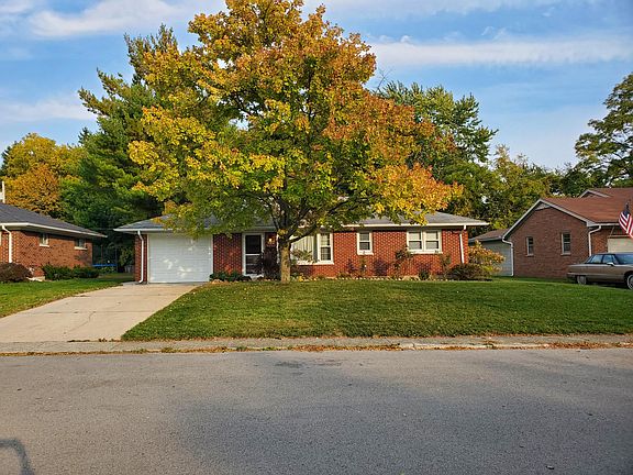 3rd image of 424 Woodland Dr