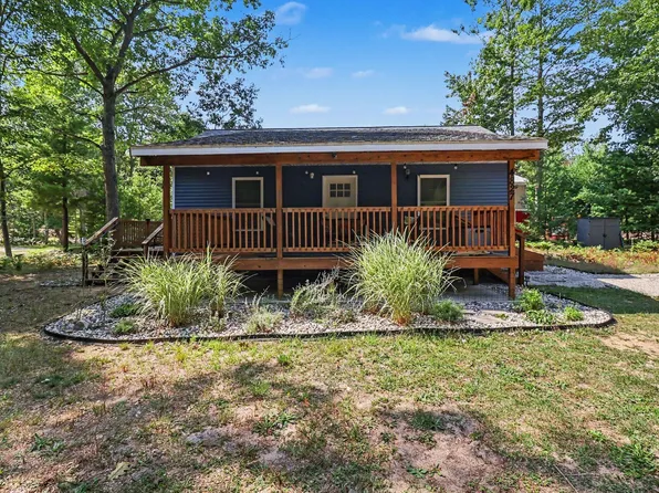 4827 N Pine Ave, Mears, MI 49436