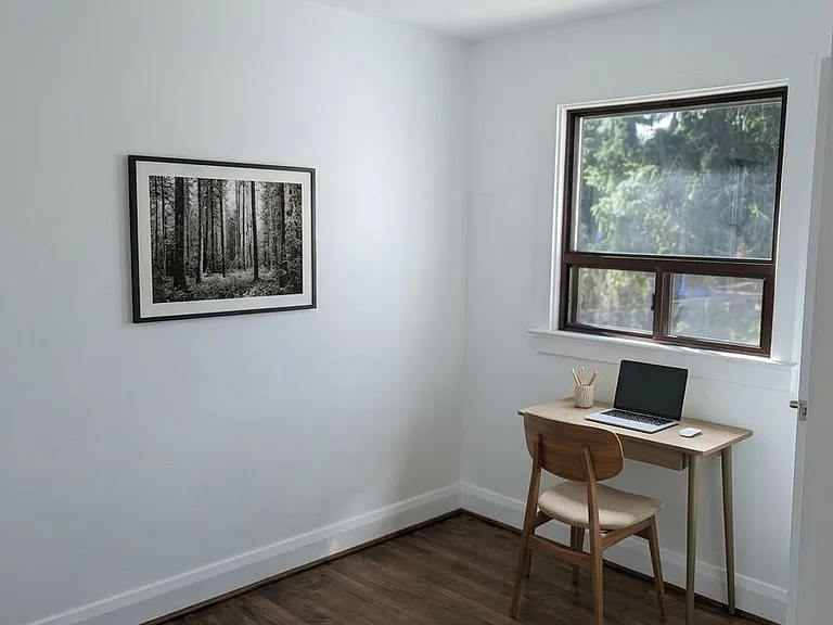24 Harewood Ave — Photo 20